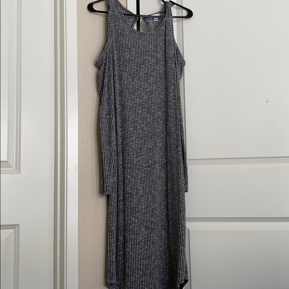 Gray long sleeve dress